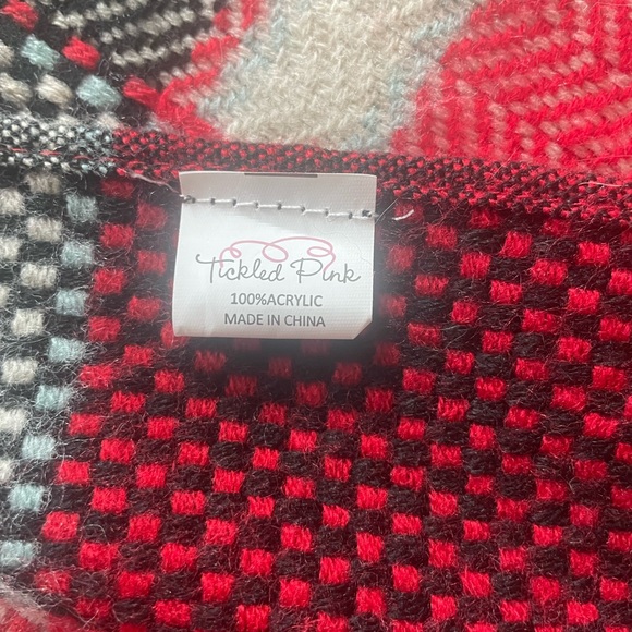 Scarf - Picture 2 of 3